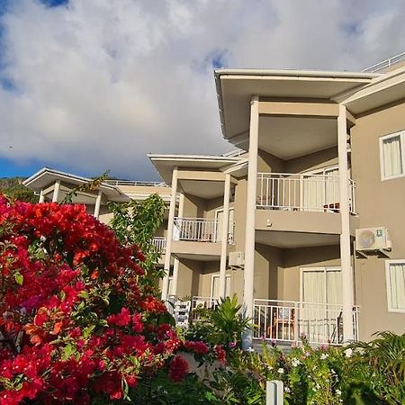 Harmony Self-Catering Apartments Beau Vallon  Dış mekan fotoğraf