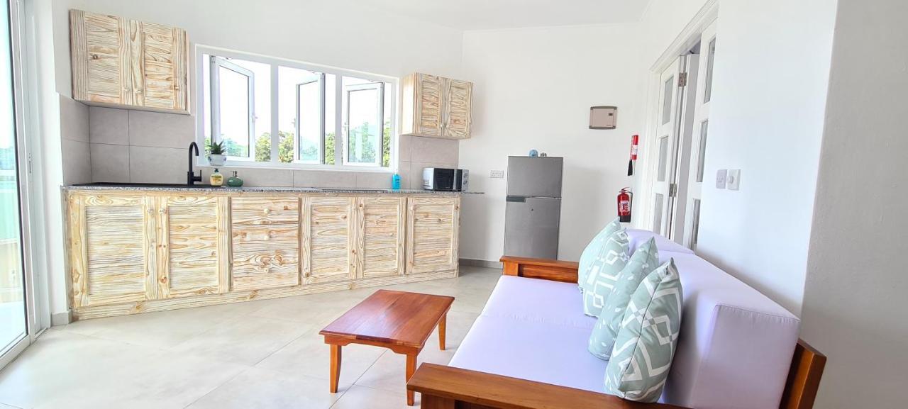 Harmony Self-Catering Apartments Beau Vallon  Dış mekan fotoğraf